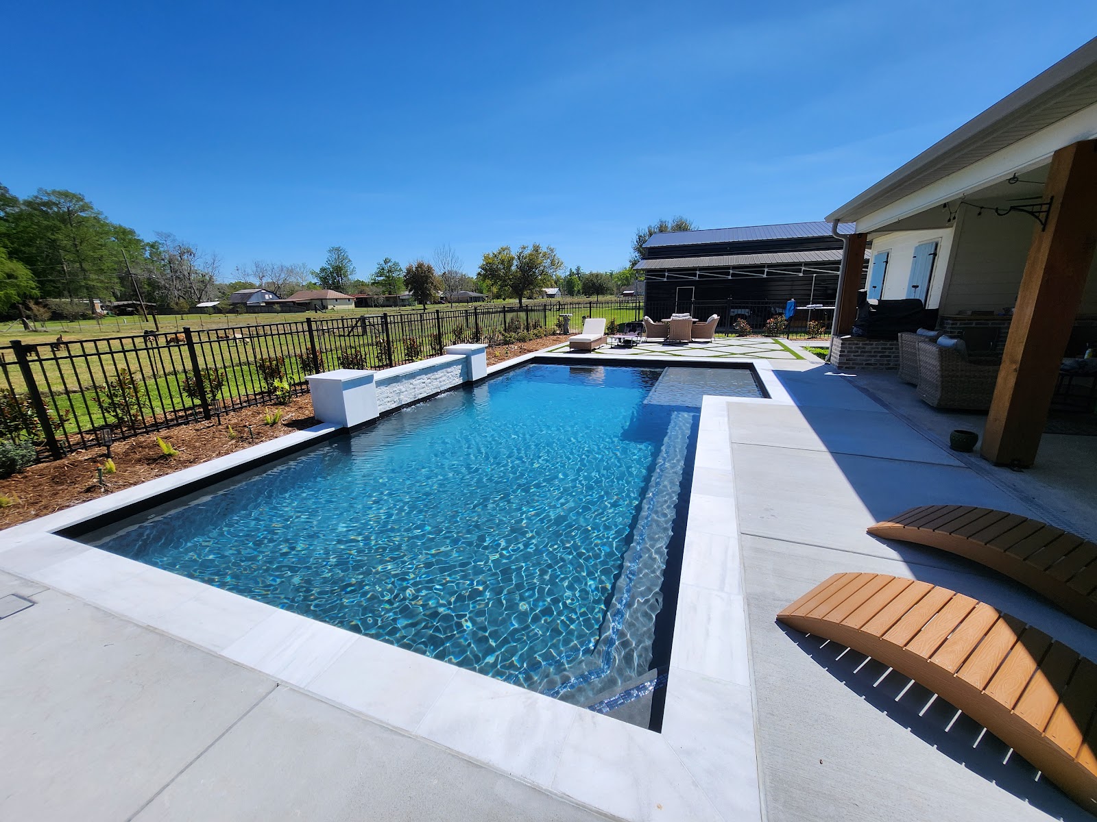 Highland Road Saltwater Oasis